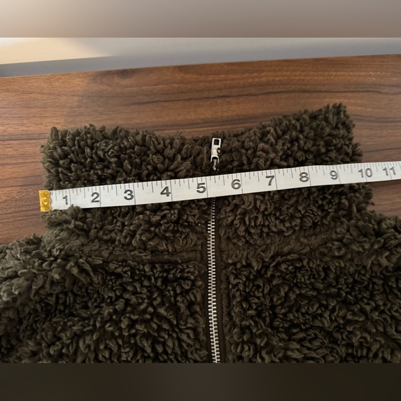 H&M Green Teddy Zip Pullover Jacket Women’s Medium Faux Shearling Fleece - Picture 8 of 9